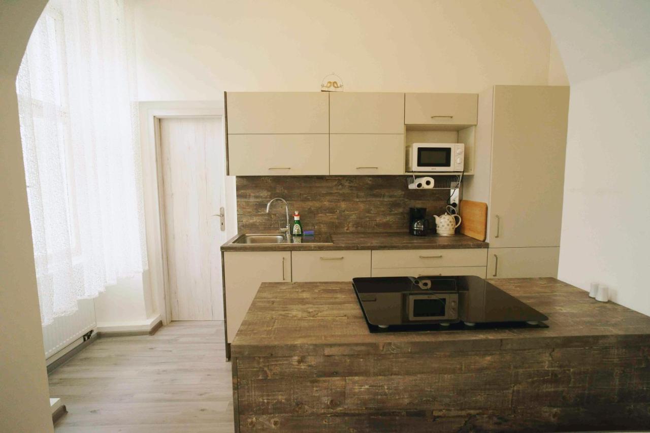 Apartman U Kostela Apartment Loket Exterior photo
